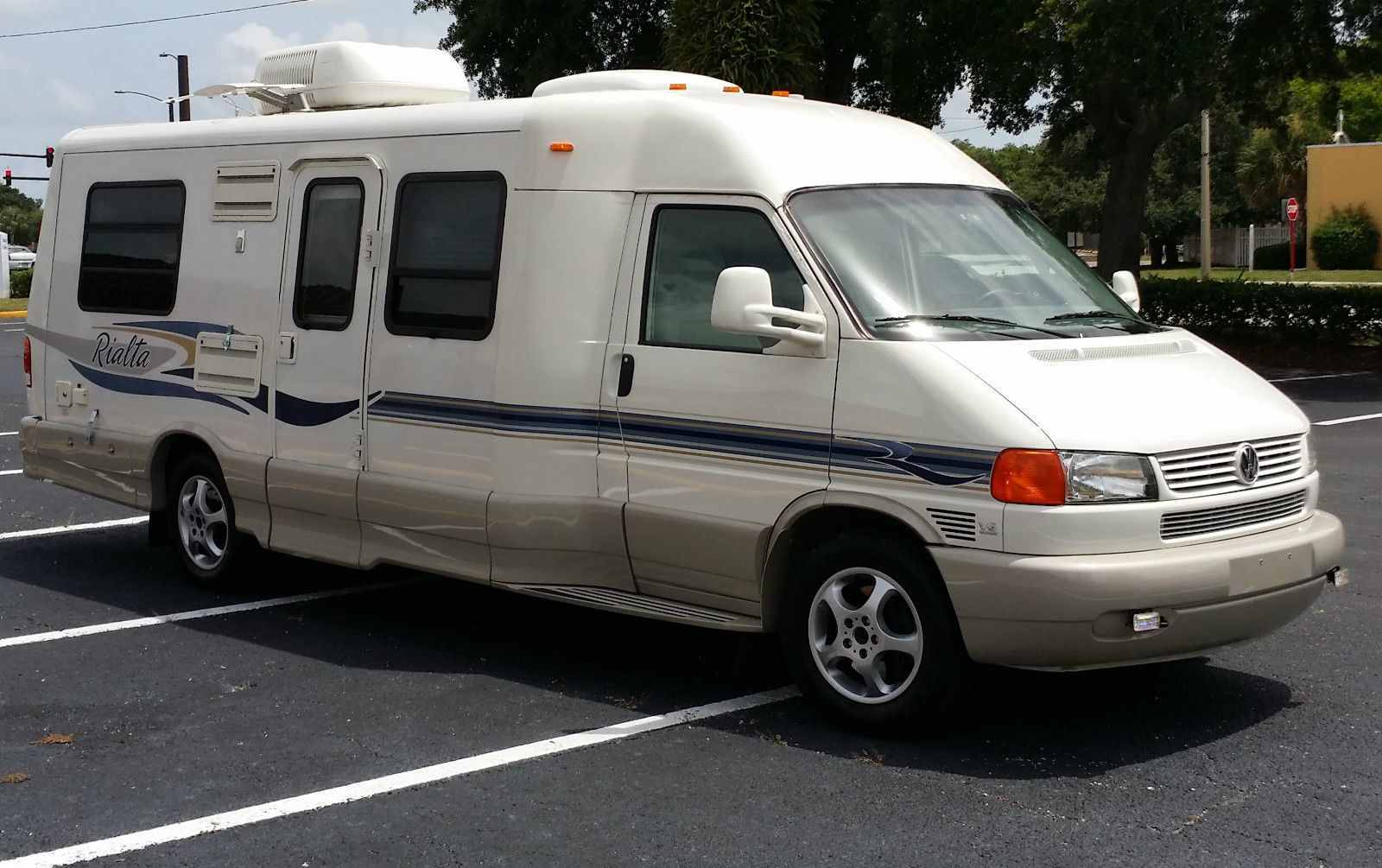 Winnebago Rialta RVs For Sale near Hickory Knoll, NC - RV Trader