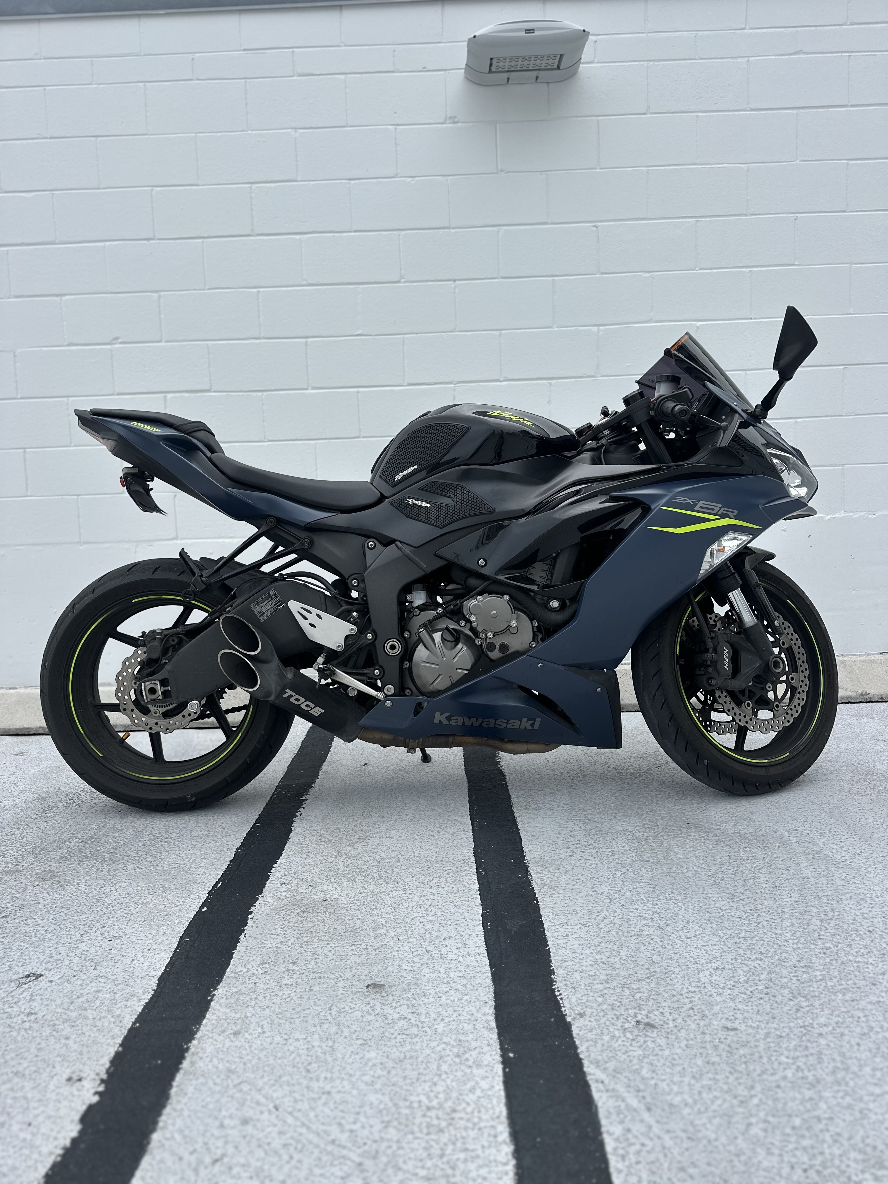 Used Blue Kawasaki Ninja Zx 6R Base Motorcycles For Sale
