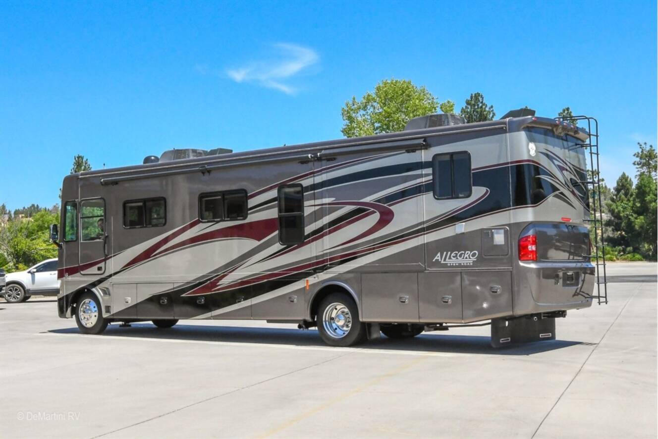 A photo of this 2014 Tiffin Allegro Open Road 36LA