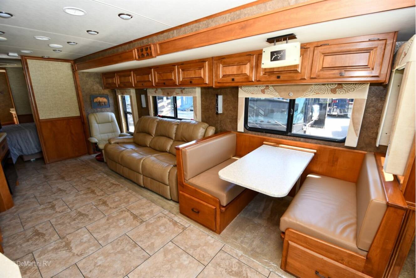 A photo of this 2014 Tiffin Allegro Open Road 36LA