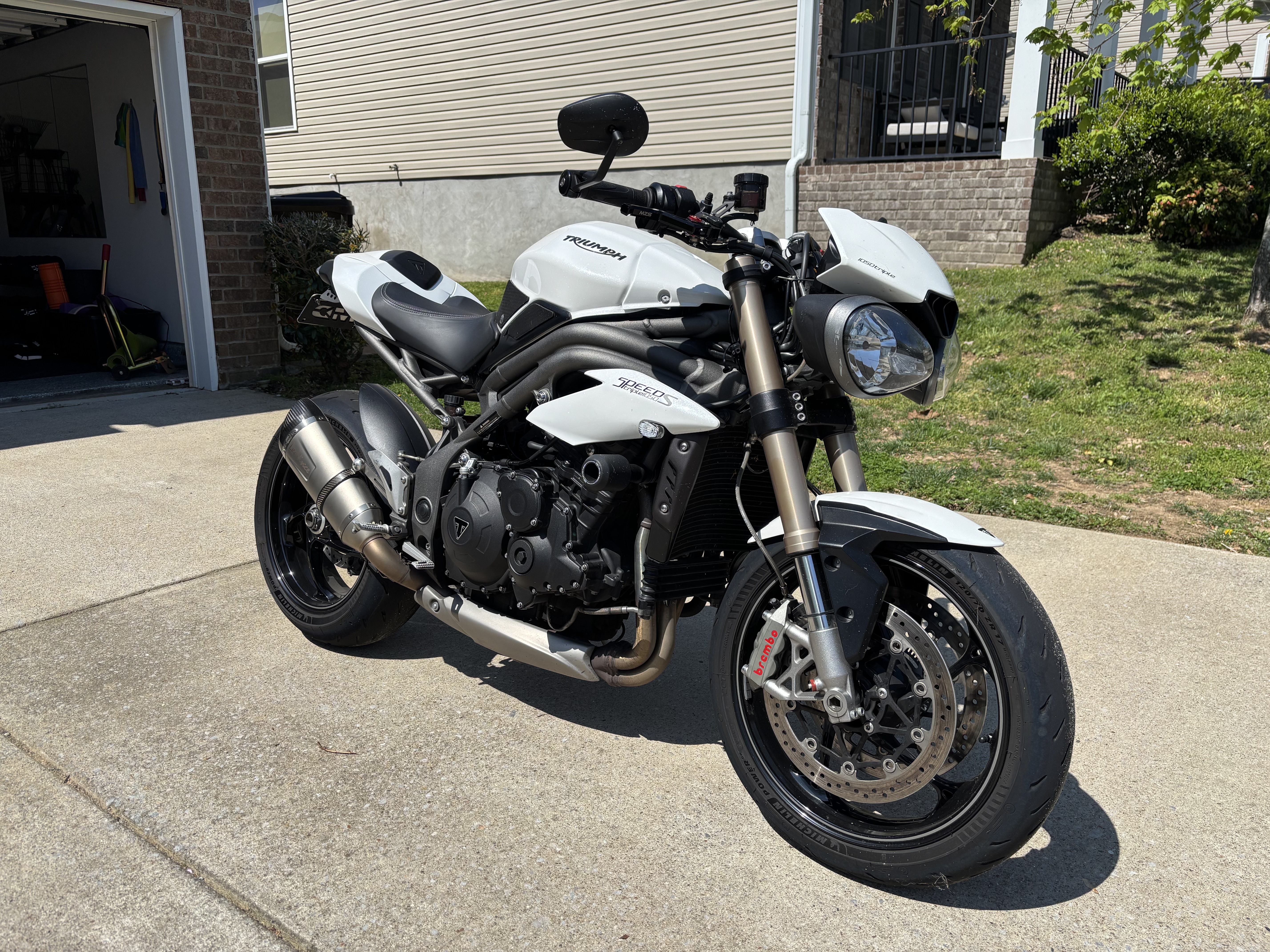 White Sportbike Motorcycles For Sale Near Brighton