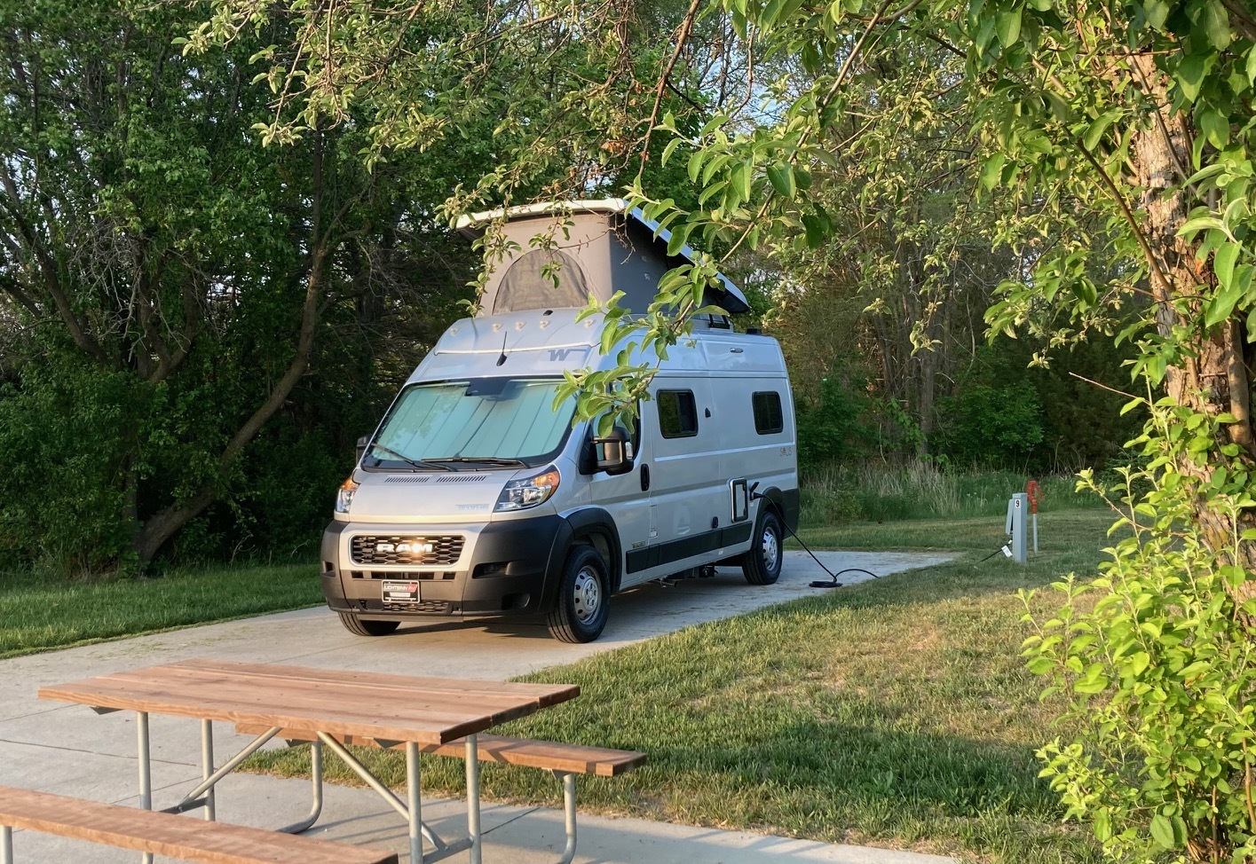 2023 Winnebago SOLIS 59P RV