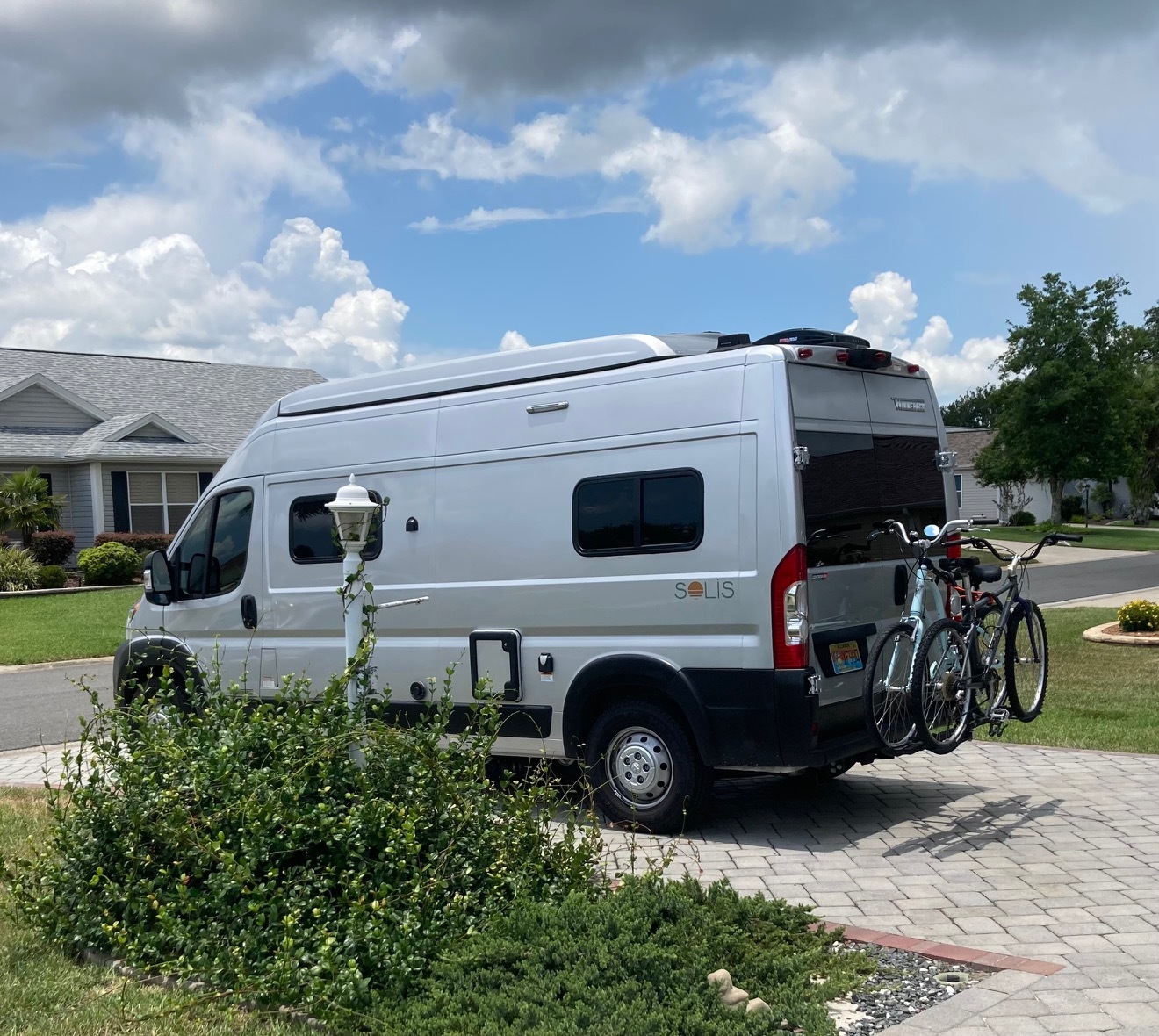 2023 Winnebago SOLIS 59P in branford CT