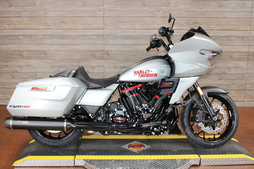 Silver Classic / Vintage Motorcycles Under $2000 For Sale in