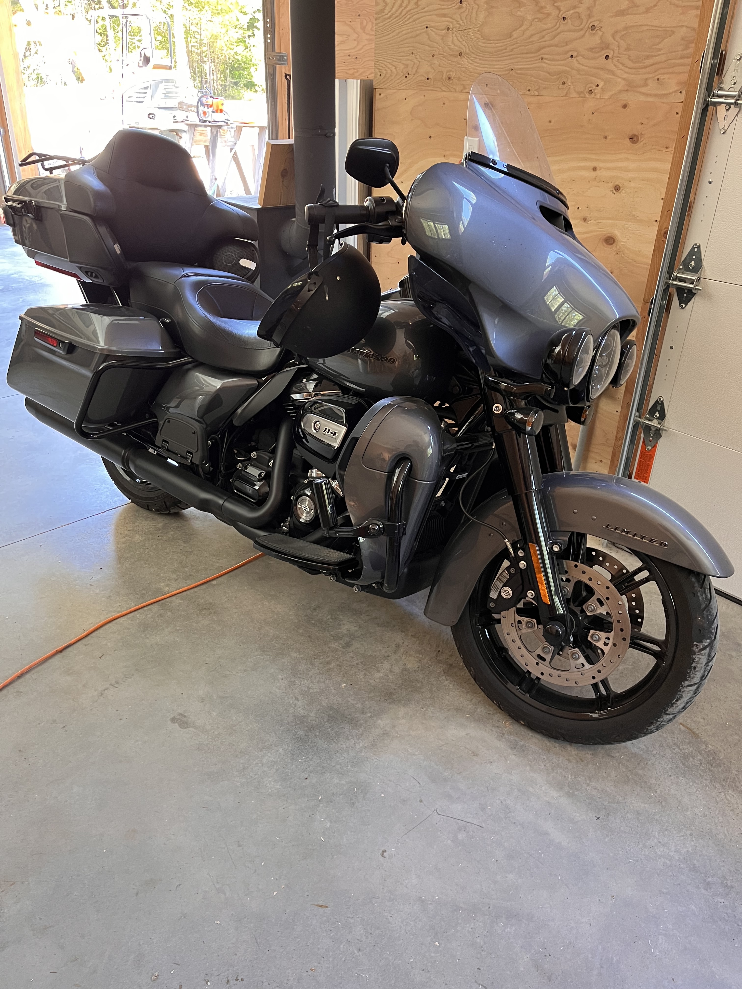 2021 Harley-Davidson Electra Glide Standard Motorcycles For