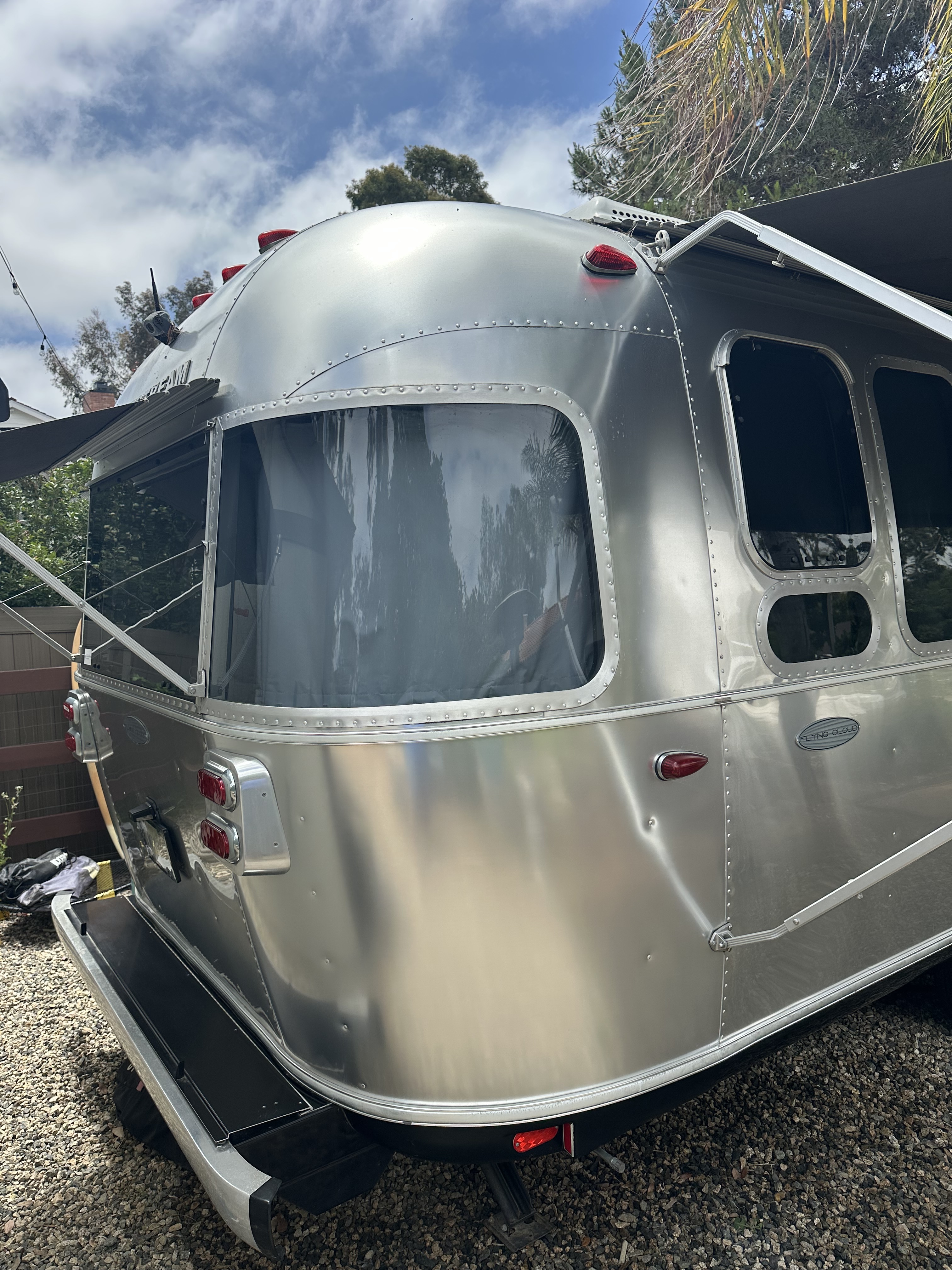 2018 Airstream Flying Cloud 26RB QUEEN in encinitas CA
