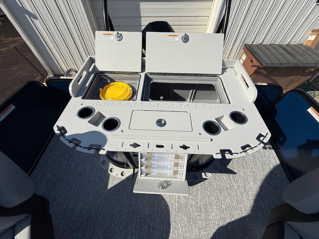 A photo of this 2026 Premier 230 SUNSATION Angler 4pt
