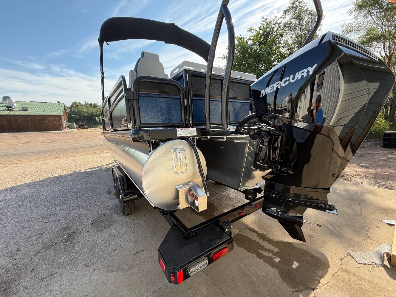 A photo of this 2026 Premier 230 SUNSATION Angler 4pt