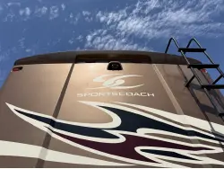 2016 COACHMEN CROSS COUNTRY 404RB