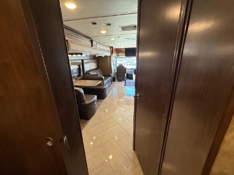 2016 COACHMEN CROSS COUNTRY 404RB