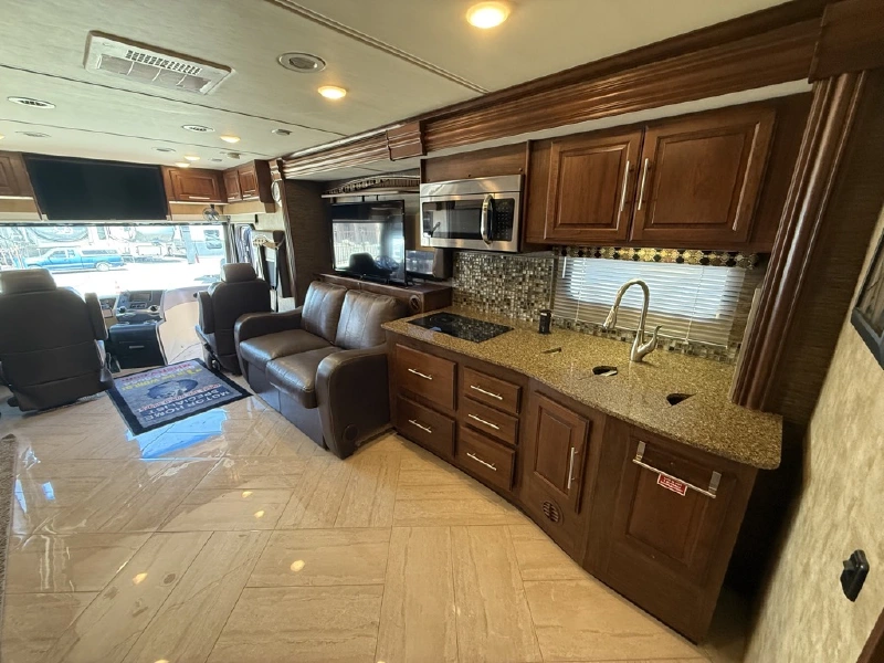 2016 COACHMEN CROSS COUNTRY 404RB
