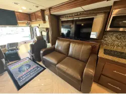 2016 COACHMEN CROSS COUNTRY 404RB