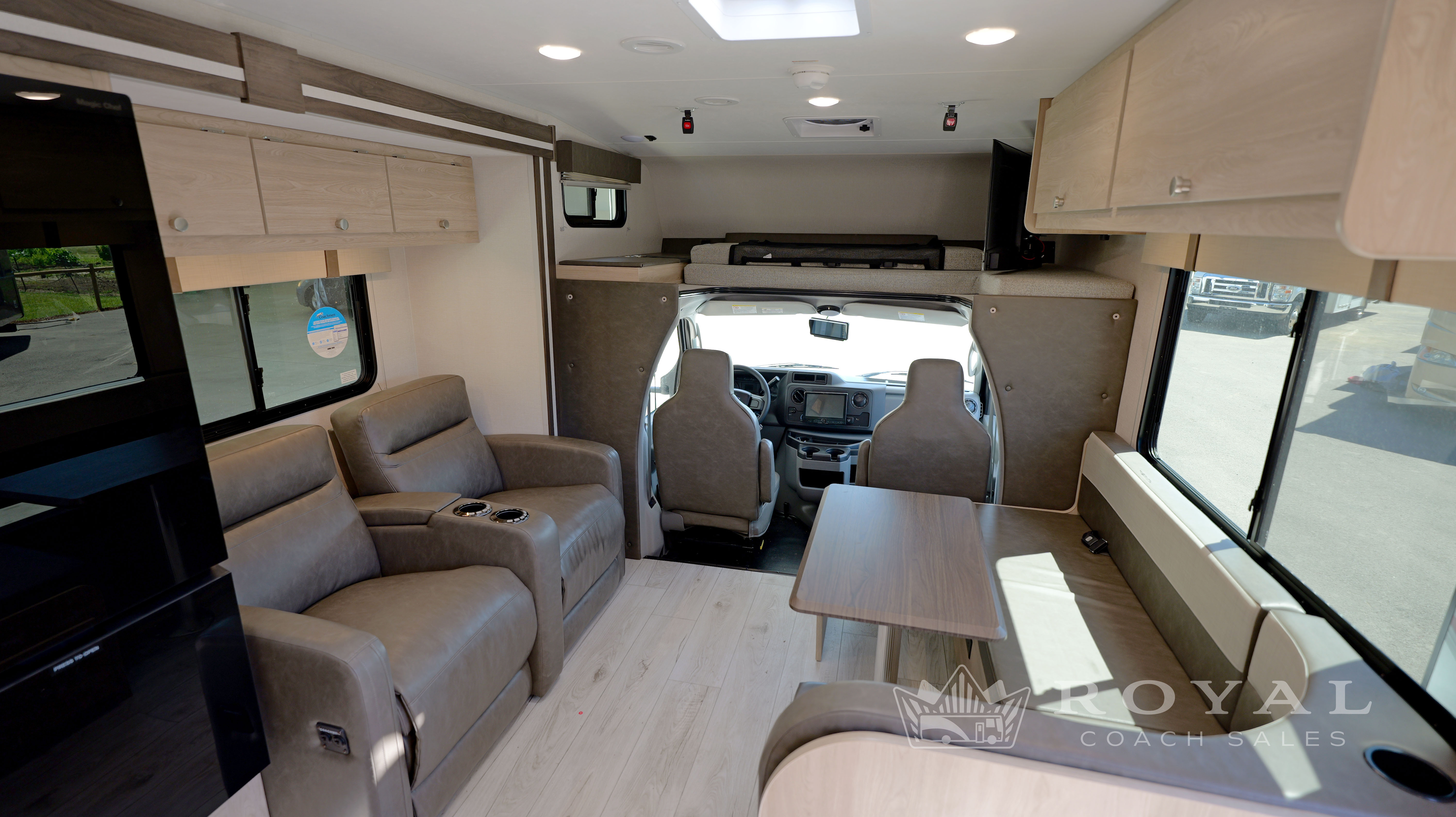 2026 Coachmen RV leprechaun 260ds