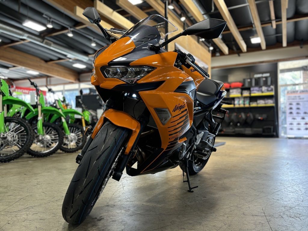 カナアキ New 2025 Kawasaki Ninja ZX-6R ABS, Wake Forest NC | Specs