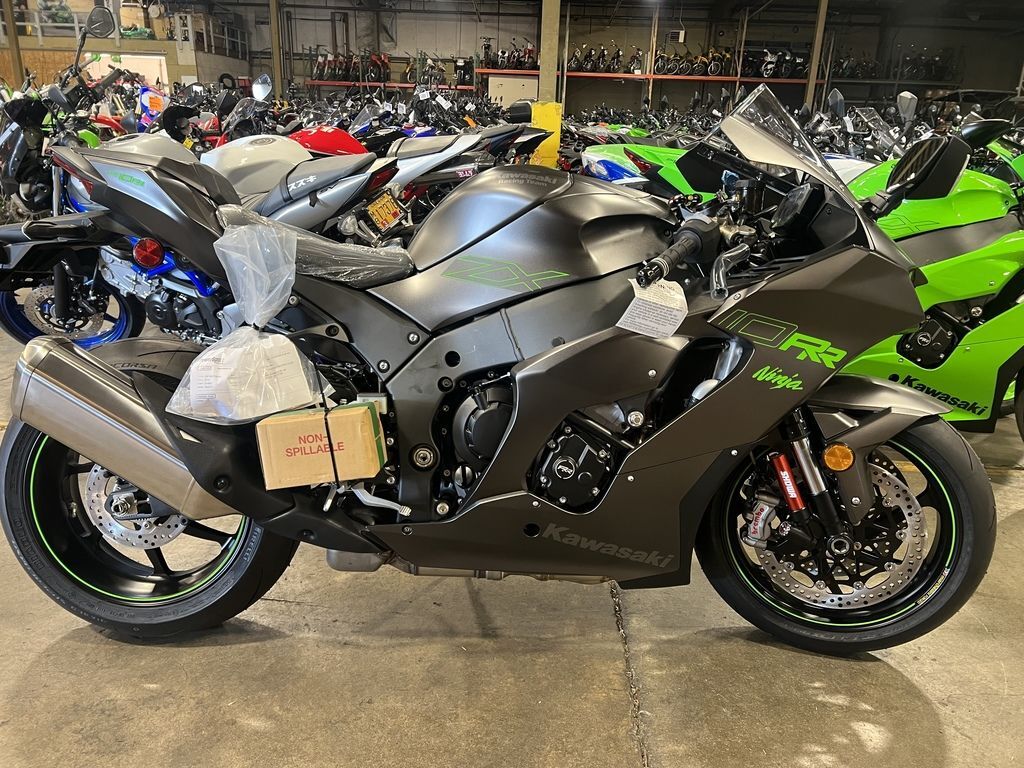 マウンテン Gray Kawasaki Ninja® ZX-10RR Motorcycles For Sale in New