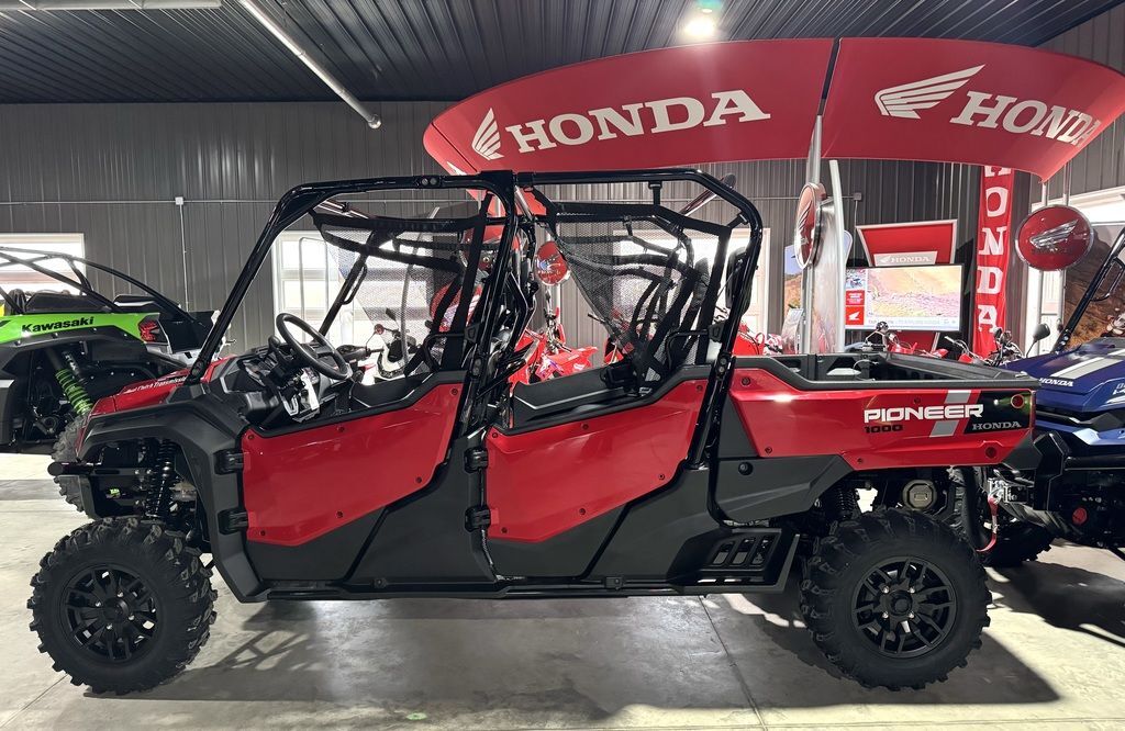 2024 Honda Pioneer 1000-6 Deluxe Crew in cedar falls IA