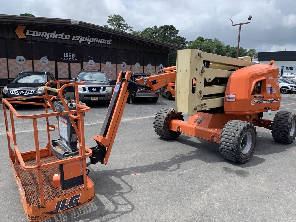 2019 JLG 450AJ - 45' ARTICULATING BOOM LIFT in Lakewood, NJ