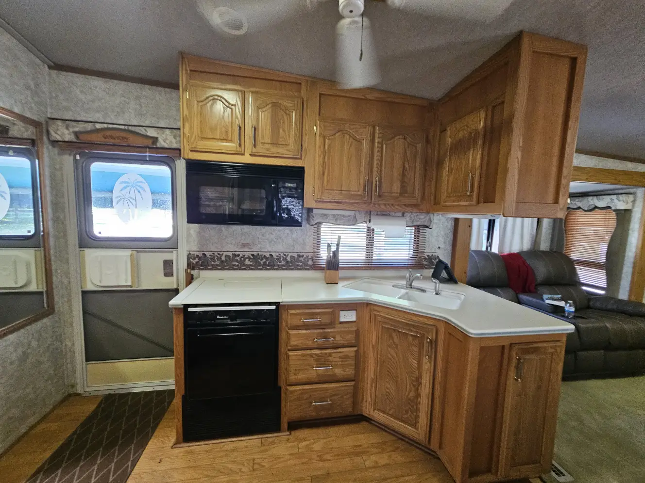 Used 1998 Avion 37re3 in Fort Wayne, IN - 5037031460 - RV Trader