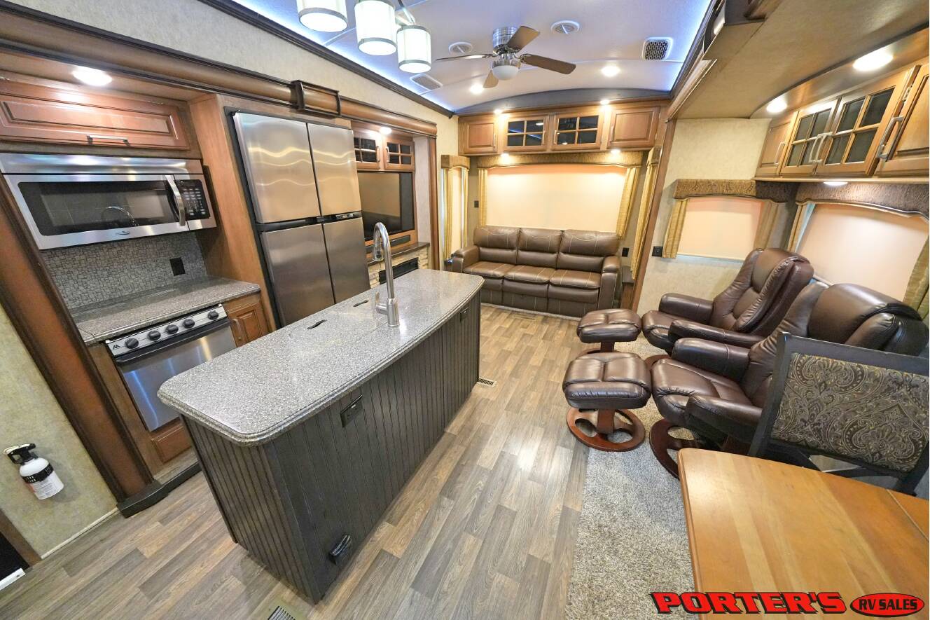 A photo of this 2017 Keystone MONTANA 3160RL