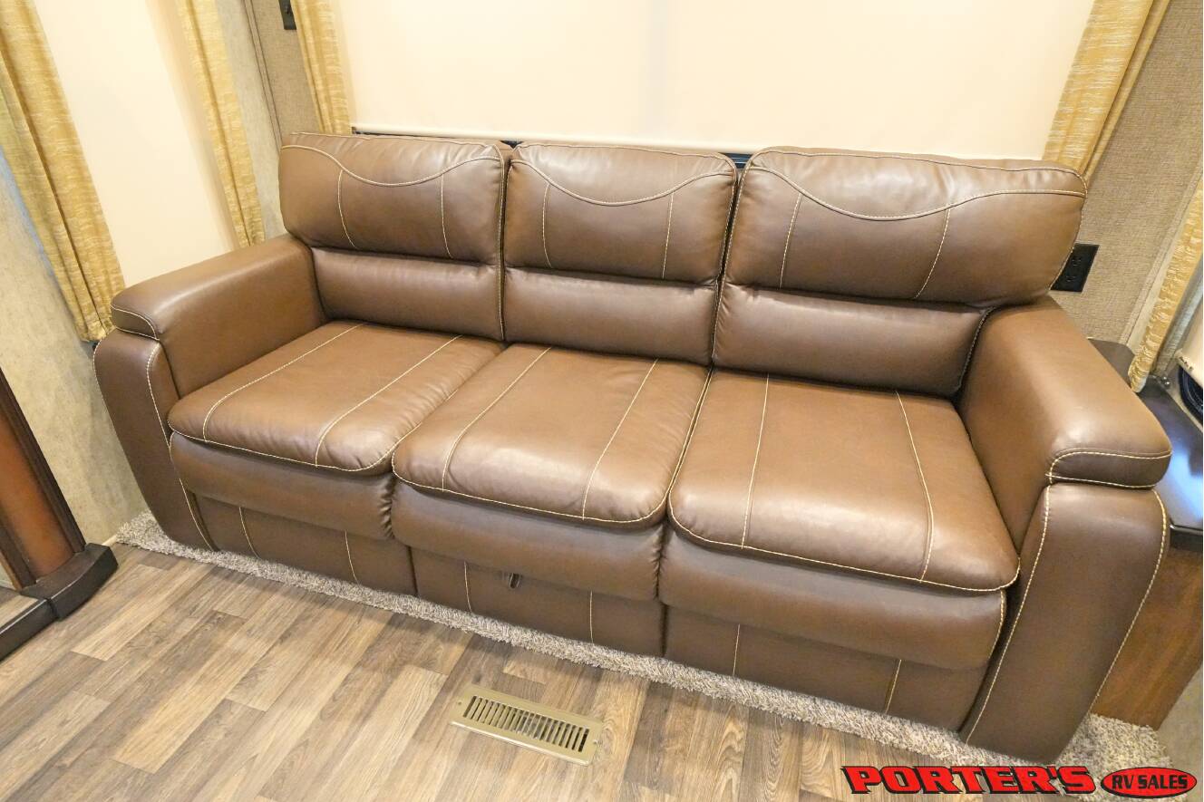 A photo of this 2017 Keystone MONTANA 3160RL