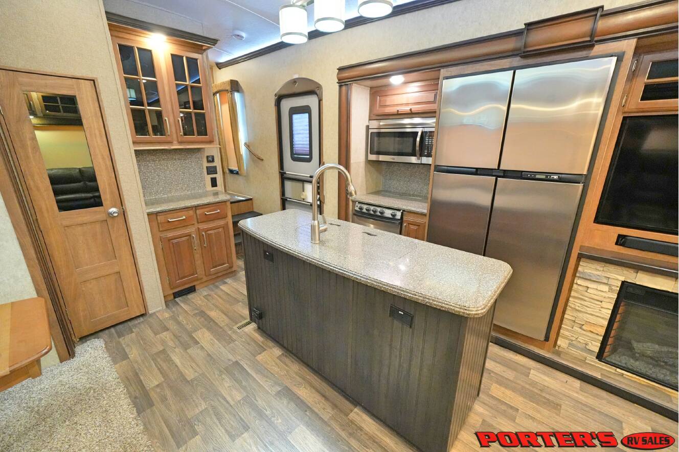 A photo of this 2017 Keystone MONTANA 3160RL