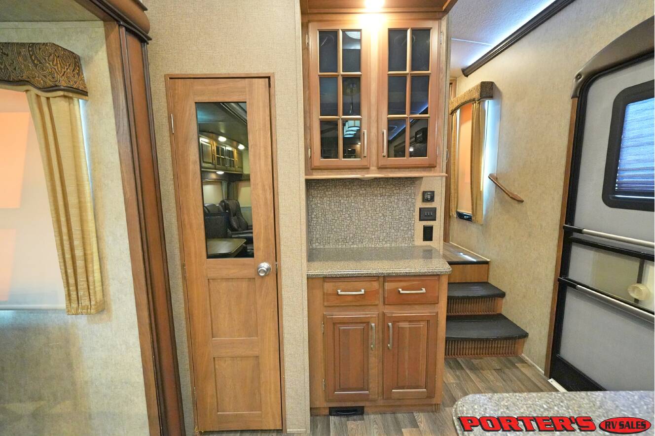 A photo of this 2017 Keystone MONTANA 3160RL