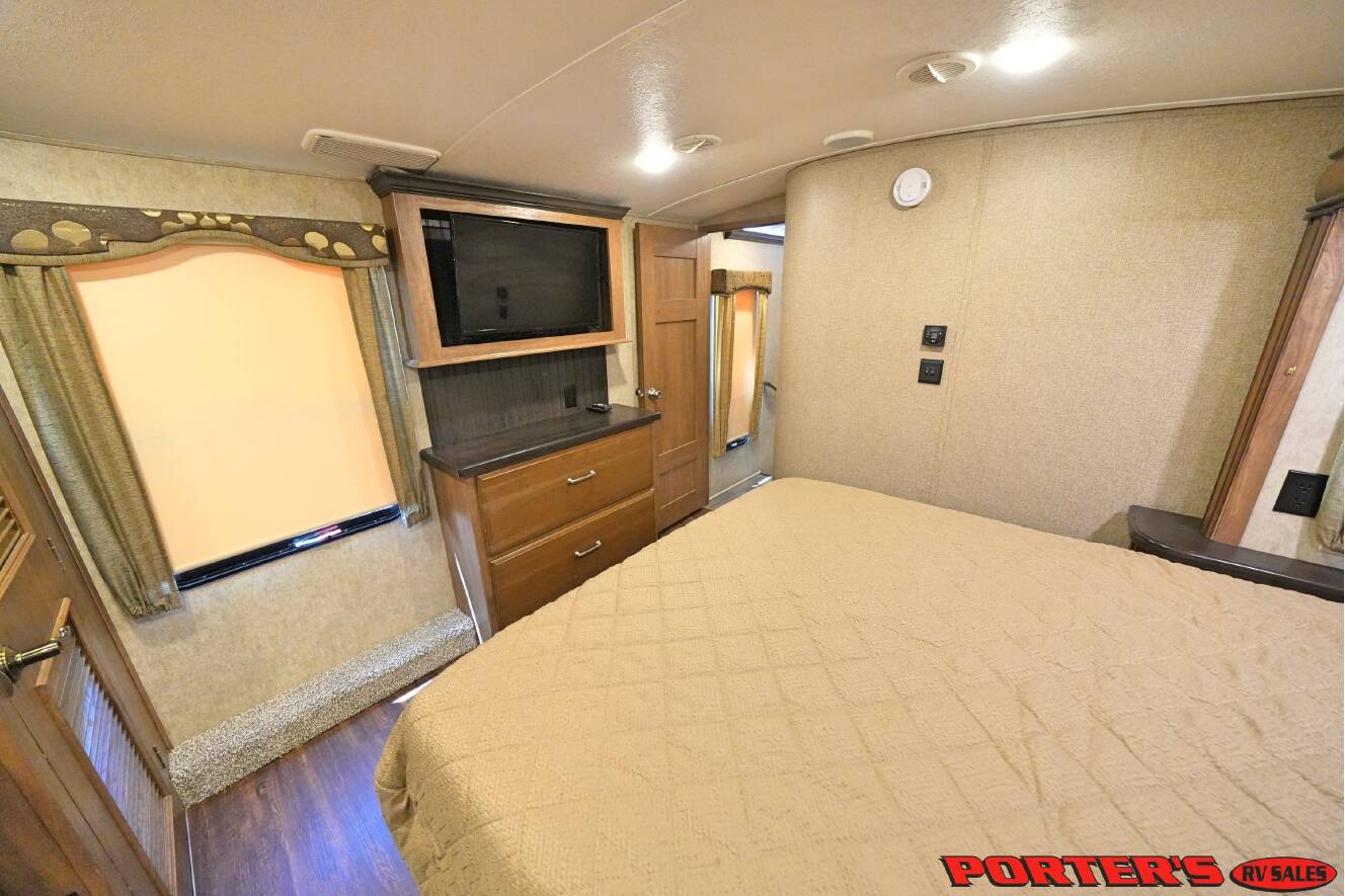 A photo of this 2017 Keystone MONTANA 3160RL