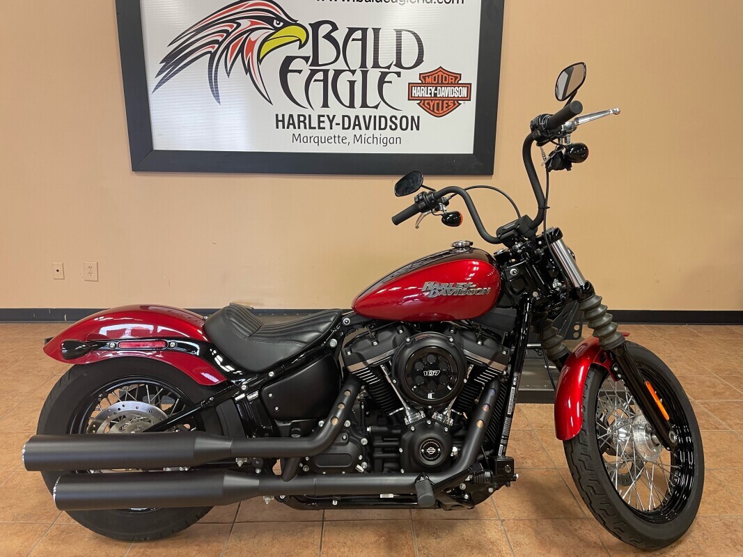 【中古】 Blah Street Blue 2018 Harley-Davidson Street Glide Motorcycles For Sale