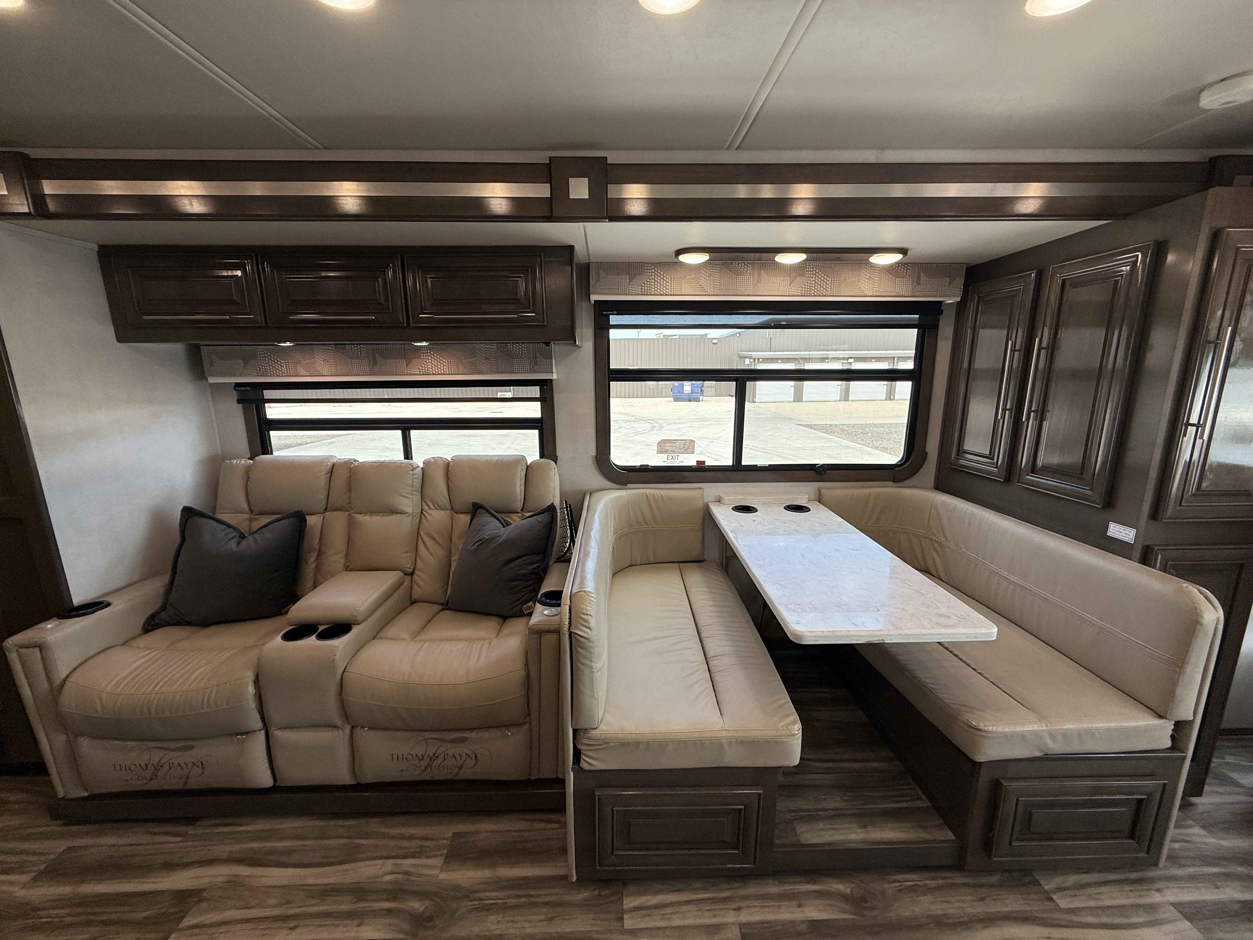 2022 Forest River GEORGETOWN 7 SERIES GT7 36K7 in lubbock TX