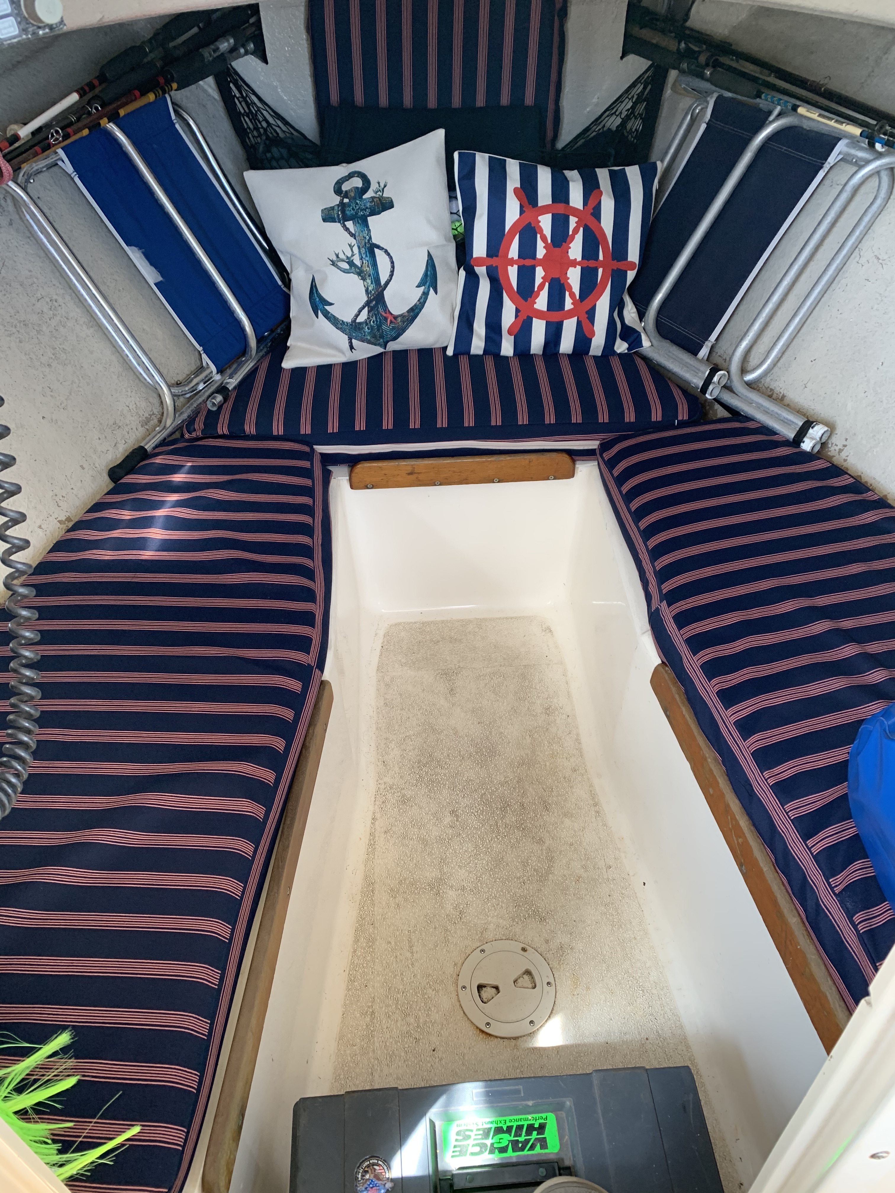 1985 Sisu Bass Boat Downeast Boat boat