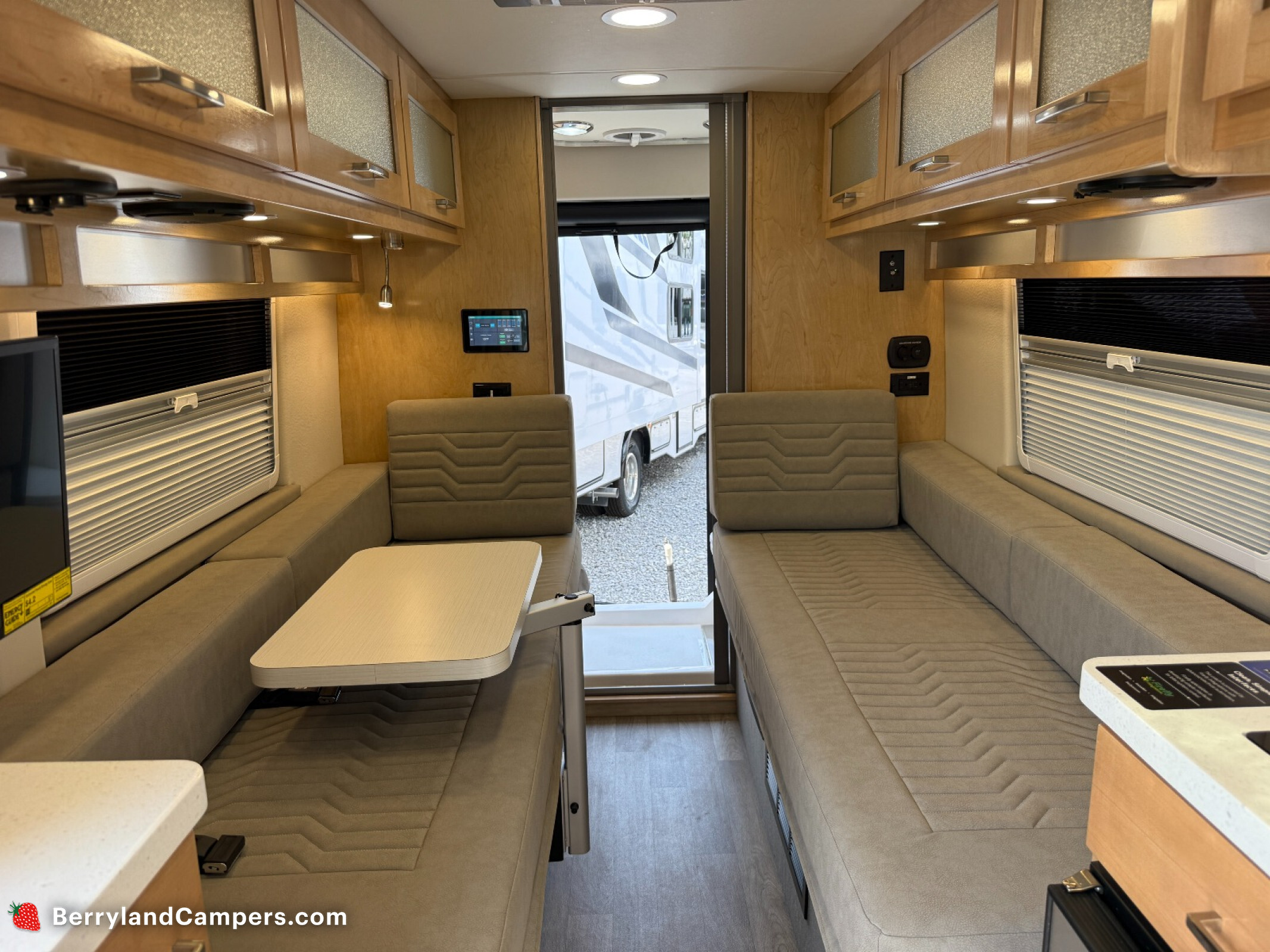 2026 Coachmen RV nova 20rb