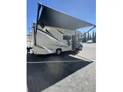 2020 THOR MOTOR COACH FOUR WINDS 24F