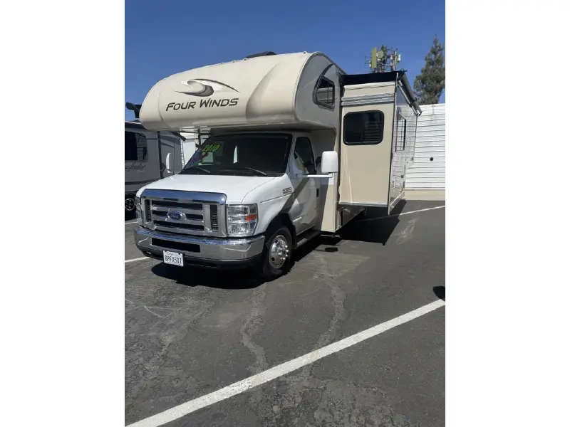 2020 THOR MOTOR COACH FOUR WINDS 24F