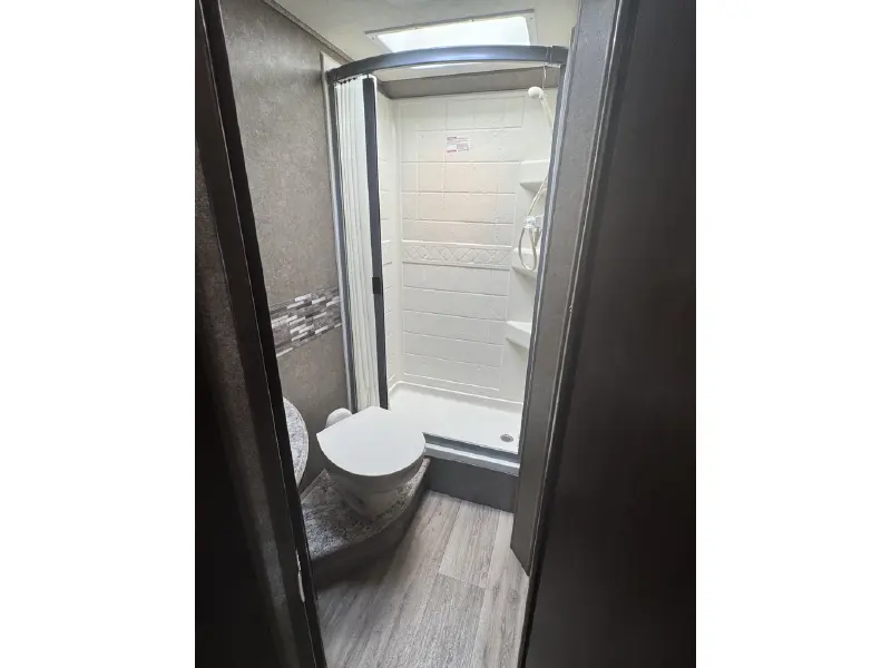 2020 THOR MOTOR COACH FOUR WINDS 24F