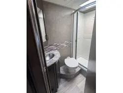 2020 THOR MOTOR COACH FOUR WINDS 24F