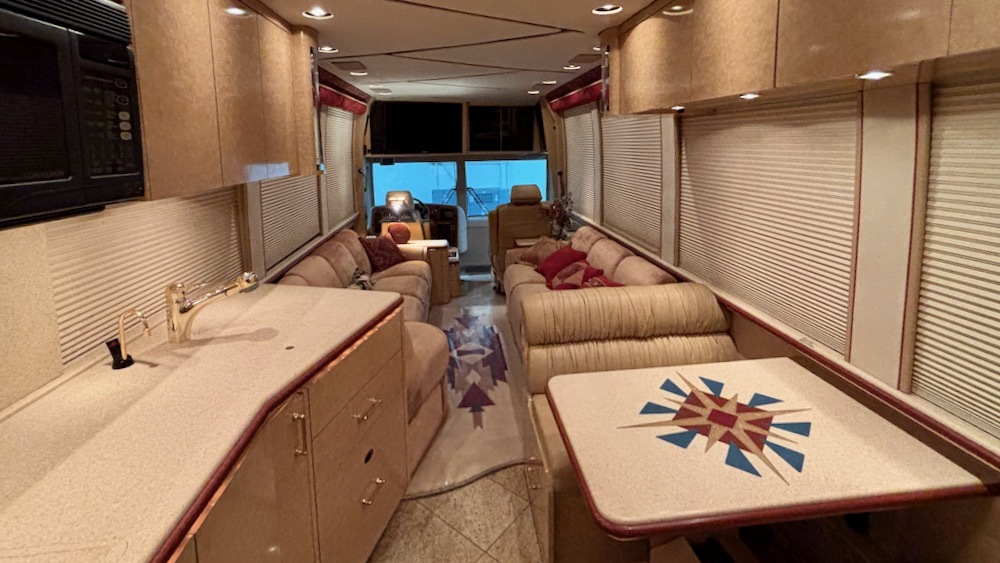 2002 Prevost MARATHON XLII in phoenix AZ