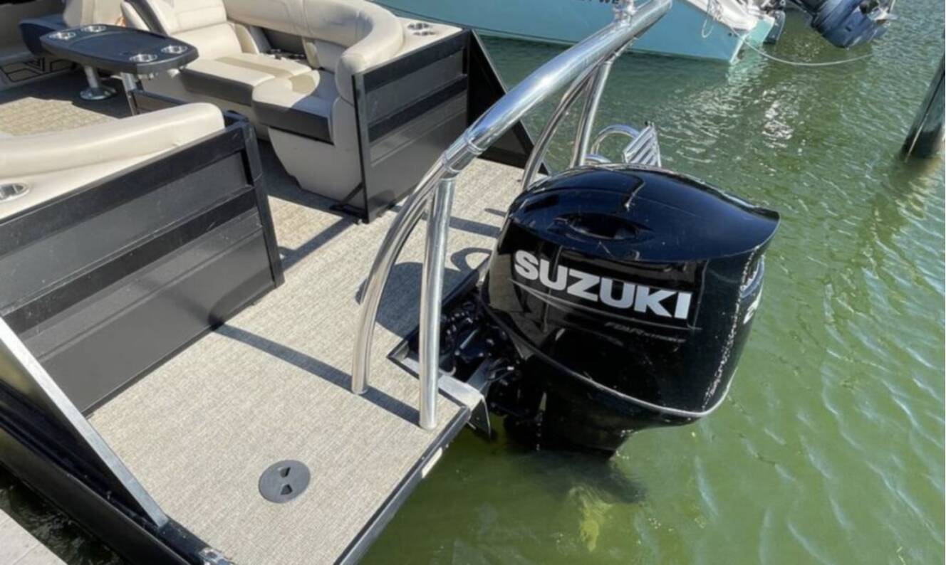 A photo of this 2022 Viaggio DIAMANTE 26Q