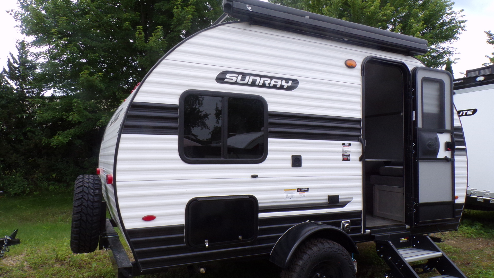 2026 Sunset Park Rv SUNRAY 149 in madison WI