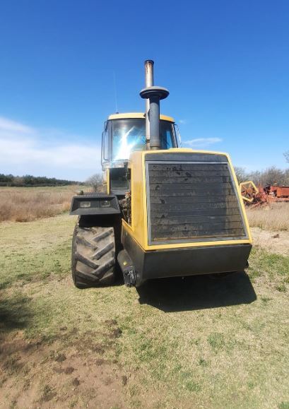 1989 CATERPILLAR CH65 Tractor in Timken, KS