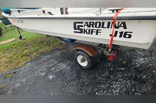 2004 Carolina Skiff 16j in boca raton FL