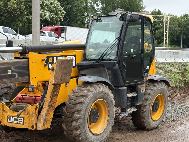 2022 JCB 510-55 STC