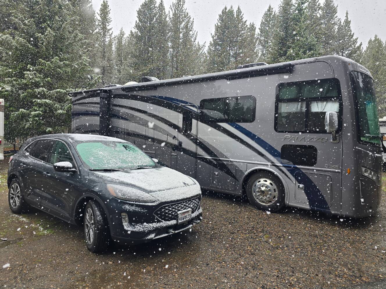 A photo of this 2020 Thor Motor Coach Palazzo 33 5