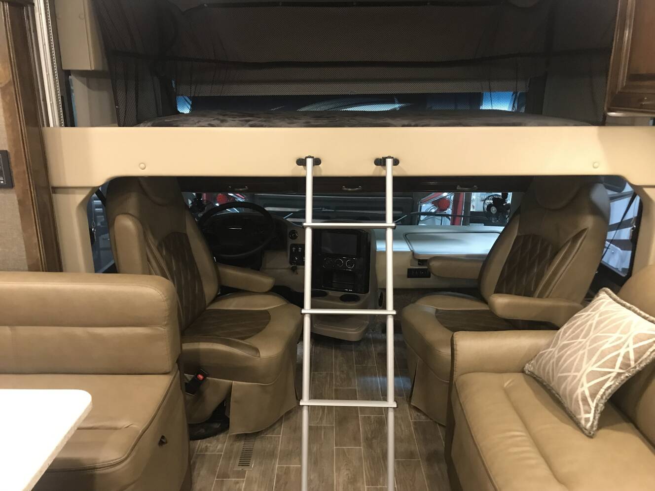 A photo of this 2020 Thor Motor Coach Palazzo 33 5