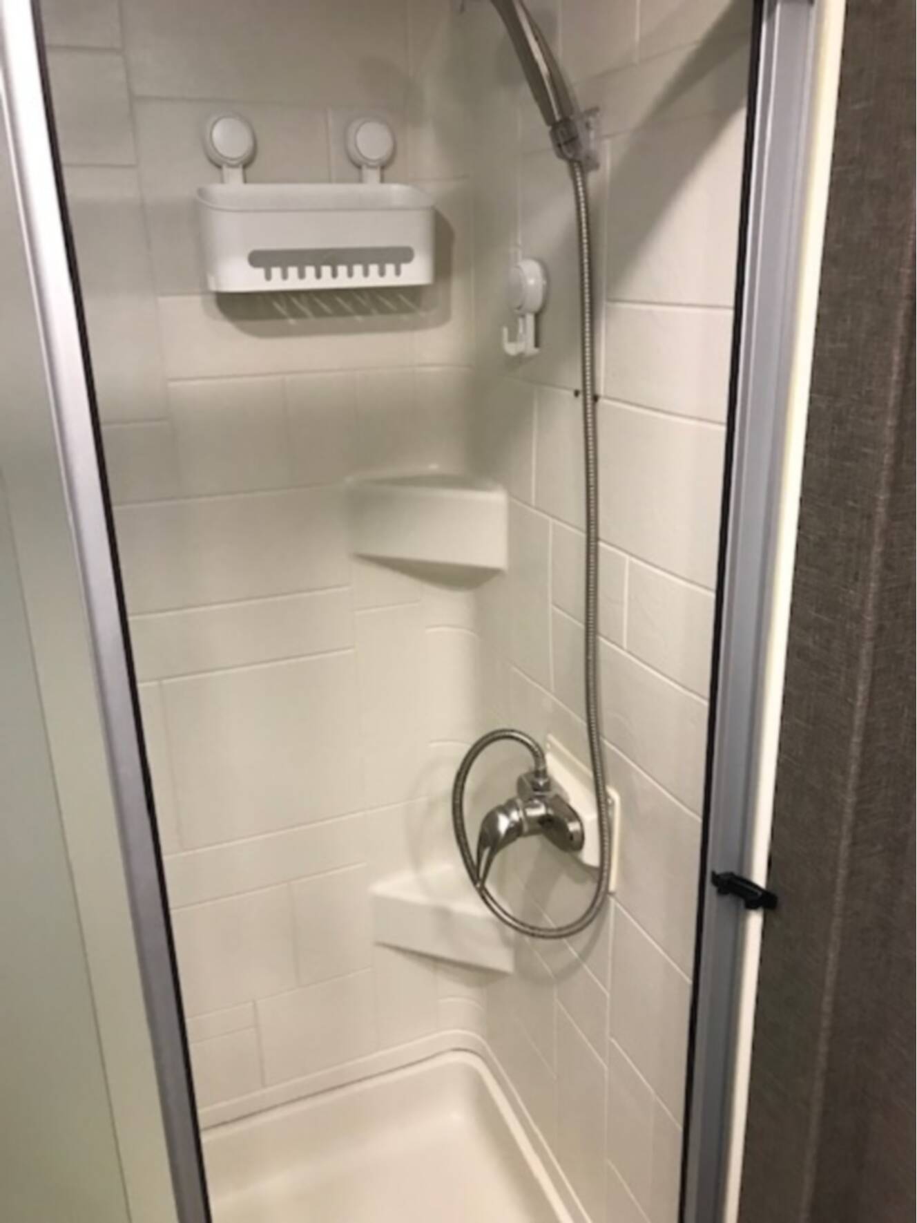 A photo of this 2020 Thor Motor Coach Palazzo 33 5