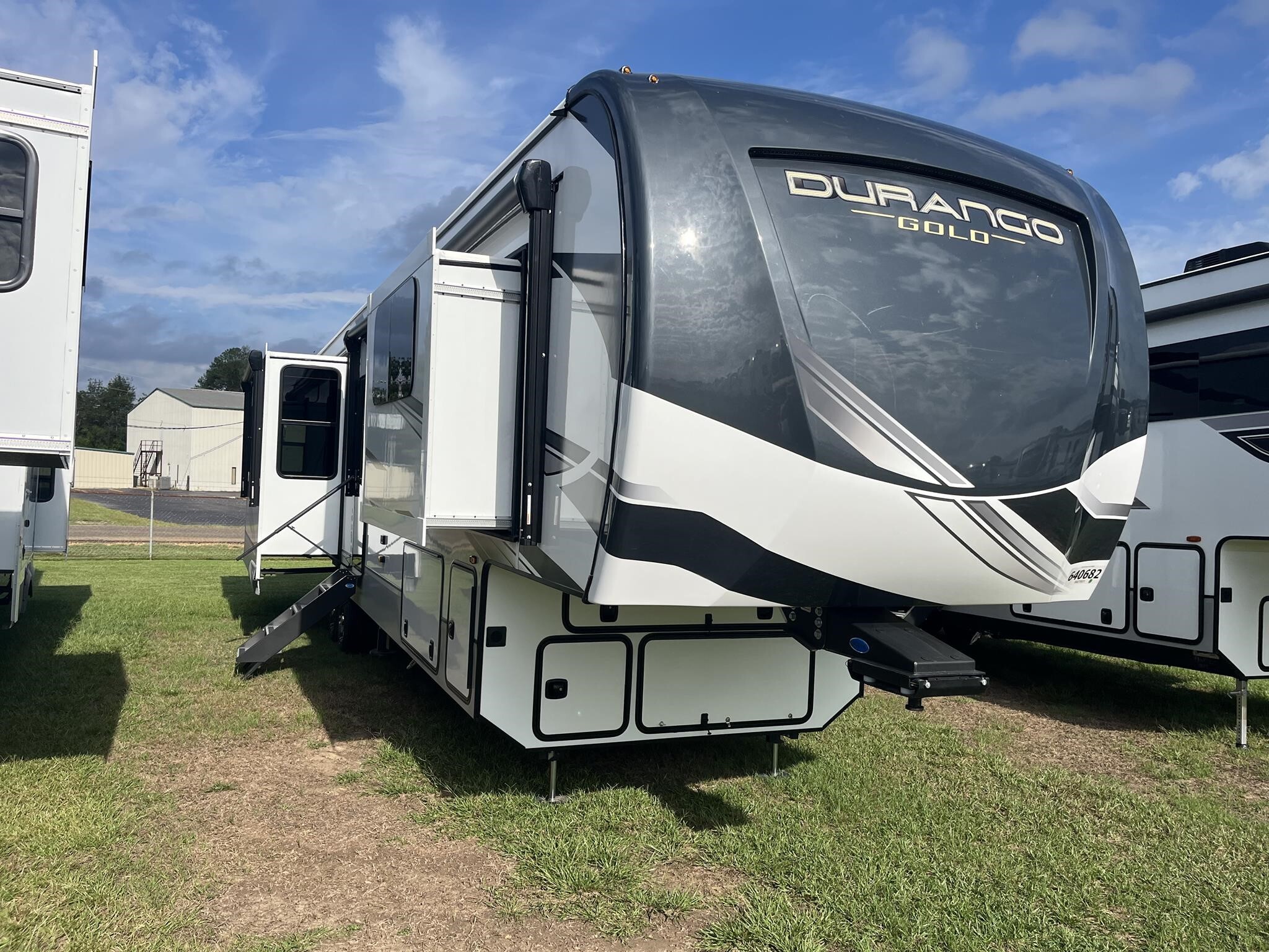 New 2025 K-Z Inc Durango Gold 382MBQ G382MBQ For Sale in