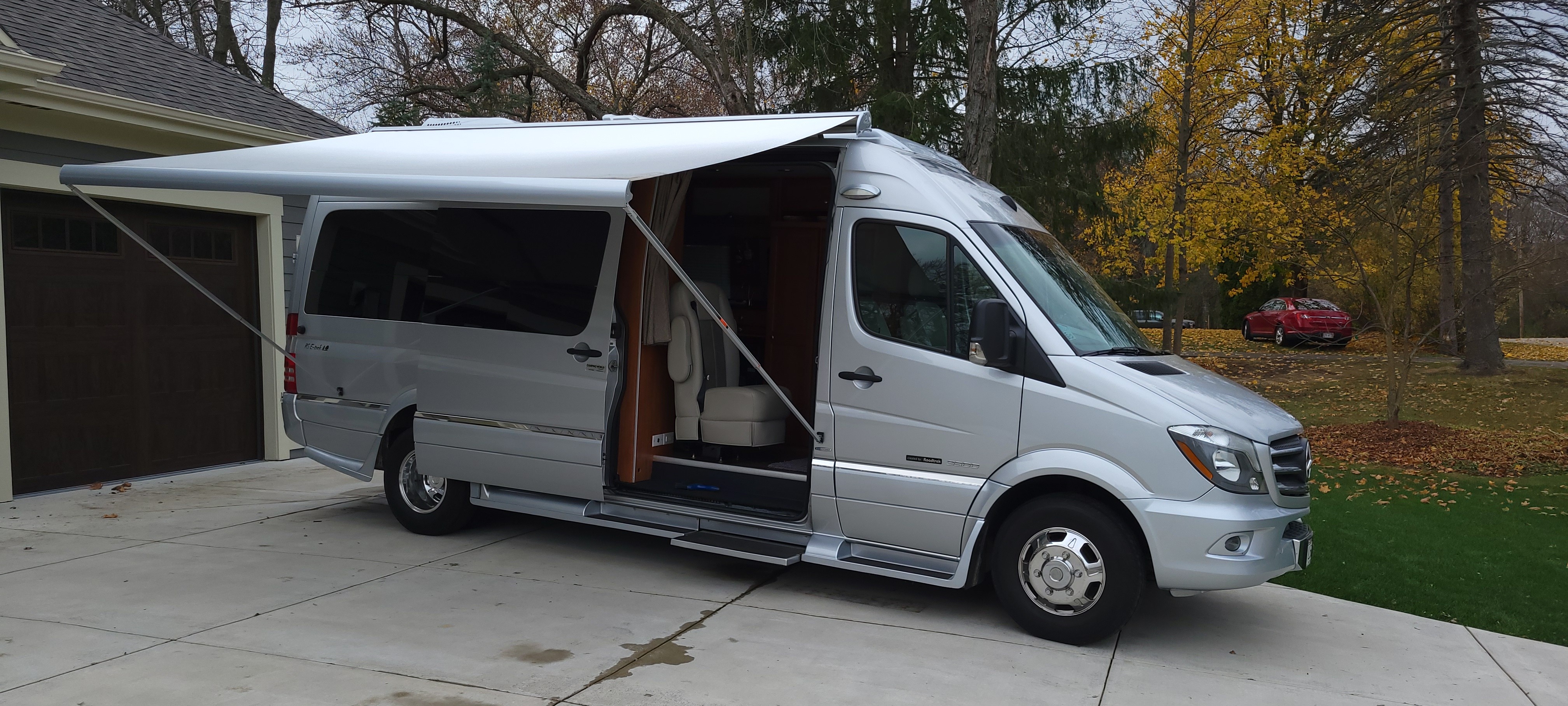 2015 Roadtrek E-Trek RS RV