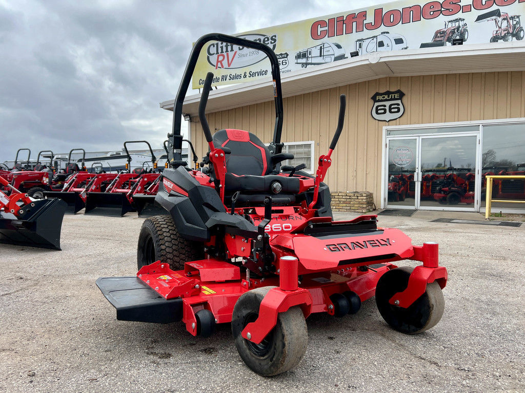 Cliff Jones Mahindra Tractor in Sealy, Texas. Find New and