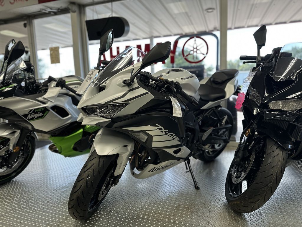 Silver Sportbike Motorcycles For Sale Near Leesburg