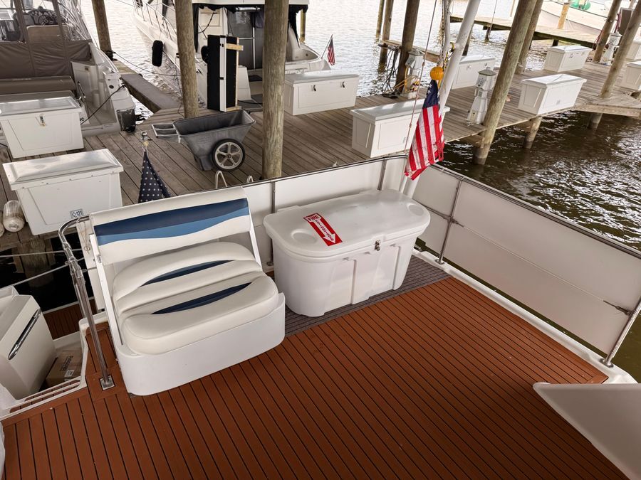 2000 Bayliner 4087 Aft Cockpit Motoryacht in woodbridge VA