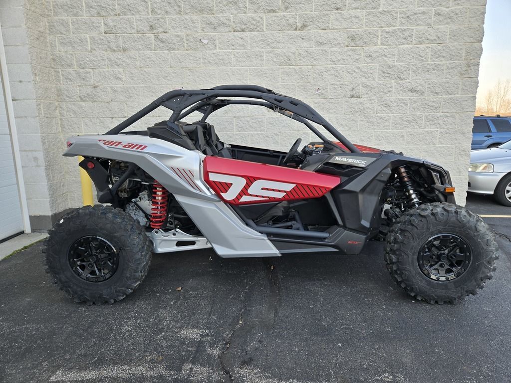 Johnny&#39;s - K Johnny K's Powersports: Niles in Niles, Ohio. Find New and